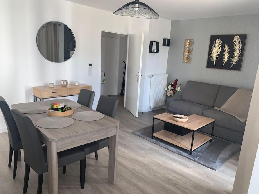 Superbe Appartement Tres Confortable เซร์ริส ภายนอก รูปภาพ